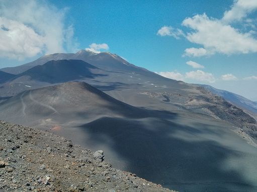 Vino, il Consorzio dei Vini Etna Doc al Vinitaly con 45 aziende