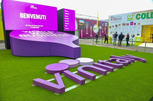 Dazi, Vinitaly: confermati oltre tremila buyer Usa a Verona