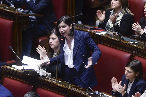 Dazi, Schlein: Meloni si svegli, scegliere Ue e reagire uniti