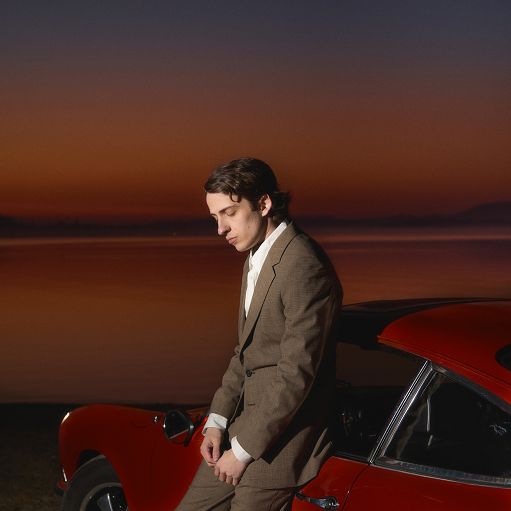 Dopo il lungo stop, il ritorno di sangiovanni con un singolo