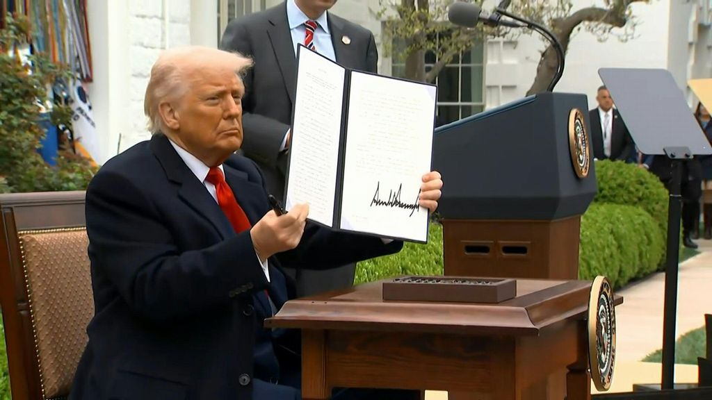 Wall Street, indici a picco dopo dazi. Dow -3,98%, Nasdaq -5,97%