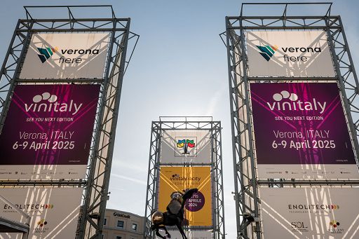Il 6 aprile si apre 57esima edizione Vinitaly con quattro ministri