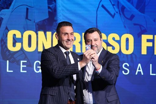 Salvini segretario Lega fino al 29: ora il Viminale per tornare primi