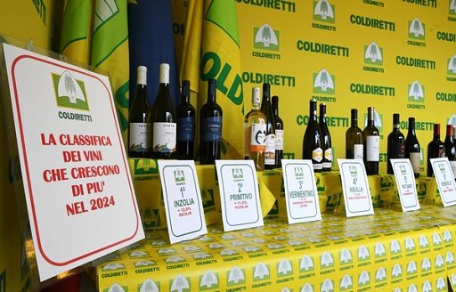 Coldiretti: vini autoctoni guidano incremento vendite