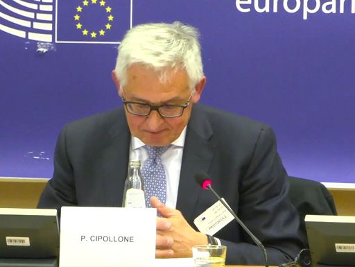 Euro digitale, Cipollone (Bce): contrasta pressioni da stablecoin Usa