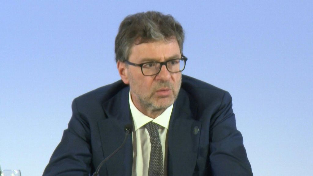 Def, Giorgetti: se azzecco previsioni 2025 sono un mago