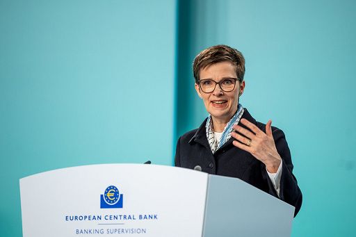 Banche, Buch: da fusioni transfrontaliere Ue benefici e lati negativi