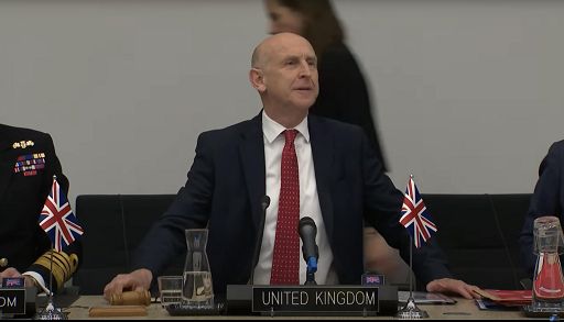 Nato, Healey (Gb): prepararci a pace, ma ancora è guerra in Ucraina