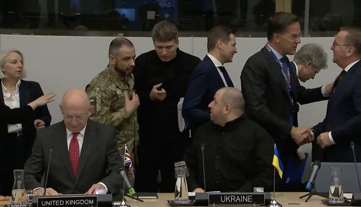 Nato, Gb e Germania: intensifichiamo nostro sostegno a Ucraina