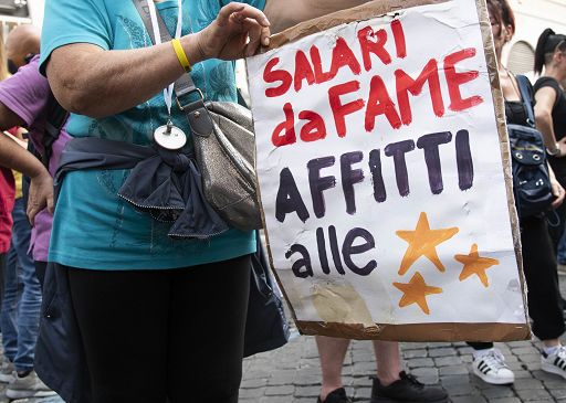 Bankitalia: retribuzioni reali restano 8% sotto i livelli 2021