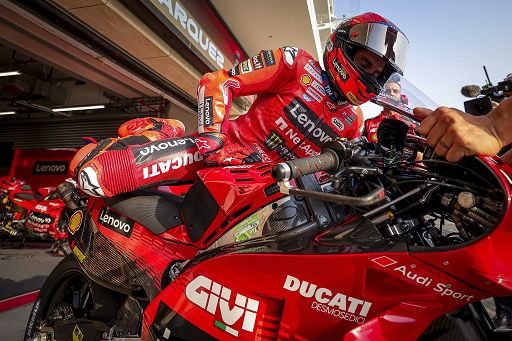 MotoGp, in Qatar affare Marquez: Marc in pole davanti ad Alex