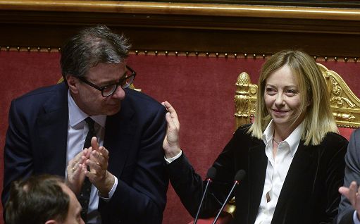 Btp, spread cala a 120 punti base dopo rialzo rating Italia