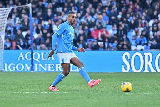Calcio, Juan Jesus, lesione muscolare stagione a rischio