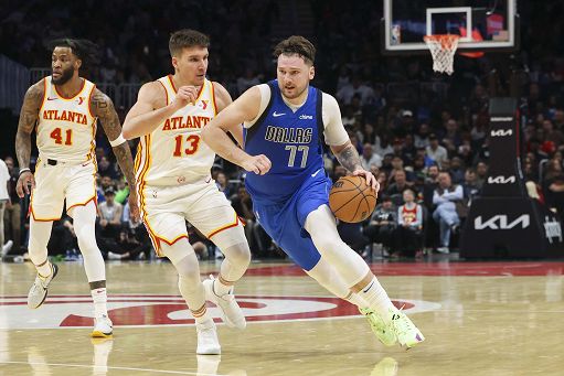 Basket Nba, Miami spazza via Chicago: i Mavs sbancano Sacramento