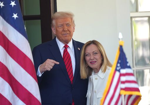 Meloni a Trump: grazie per aver accettato invito a venire a Roma