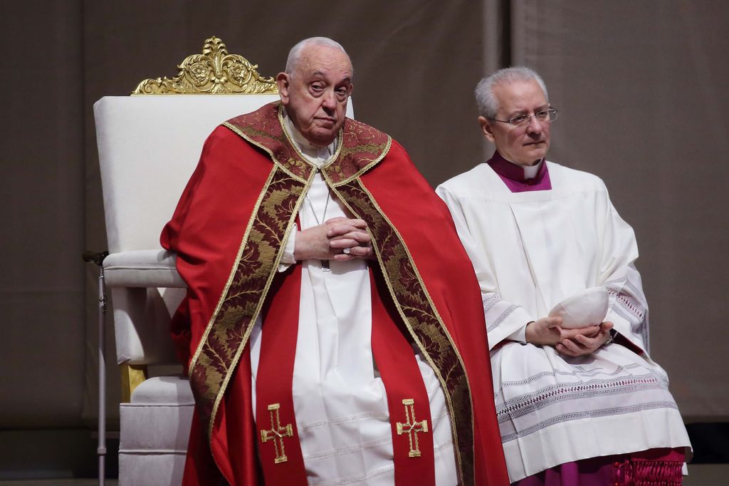 Papa, non prima di lunedì i funerali di Francesco. Conclave al più tardi 10 maggio