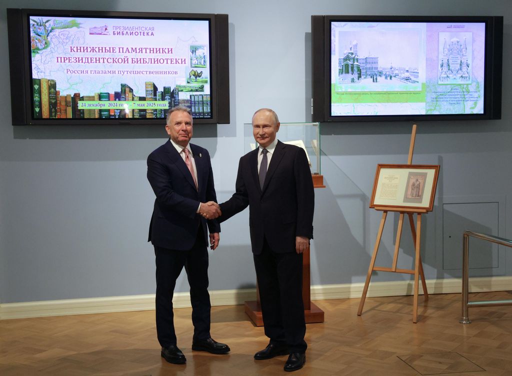 Sotto pressione dalla Casa Bianca, Putin apre a negoziati per tregua