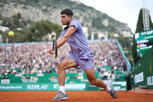Tennis, Alcaraz infortunato: salta Madrid e anche Roma