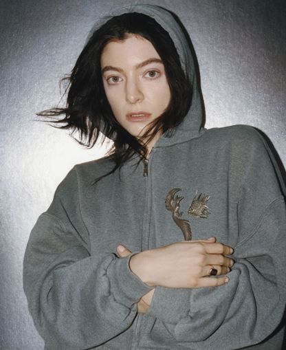 Lorde ritorna con il nuovo singolo “What Was That”