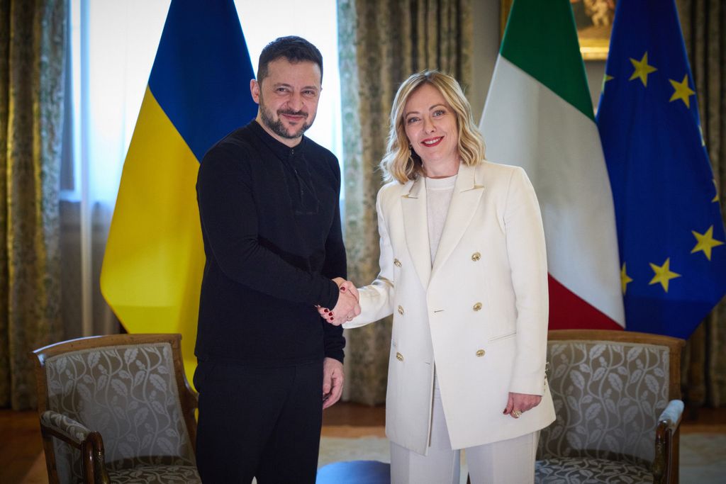 Ucraina, Meloni-Zelensky: sostegno a sforzi Trump per pace giusta