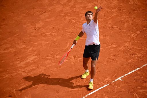Tennis, Cobolli si arrende a Nakashima a Madrid