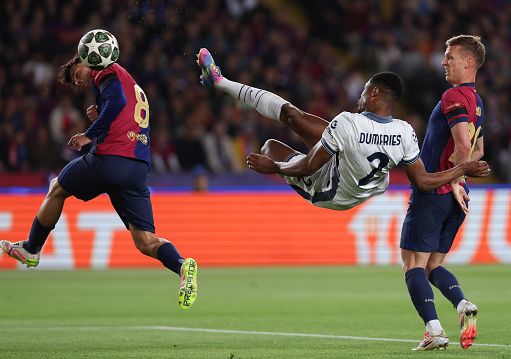 Calcio: Barcellona-Inter 3-3, i nerazzurri sognano la finale