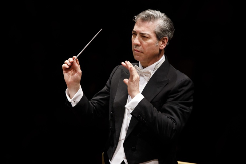 Luisotti dirige l’Orchestra sinfonica siciliana. Al “Politeama” risuonano le note di Mahler