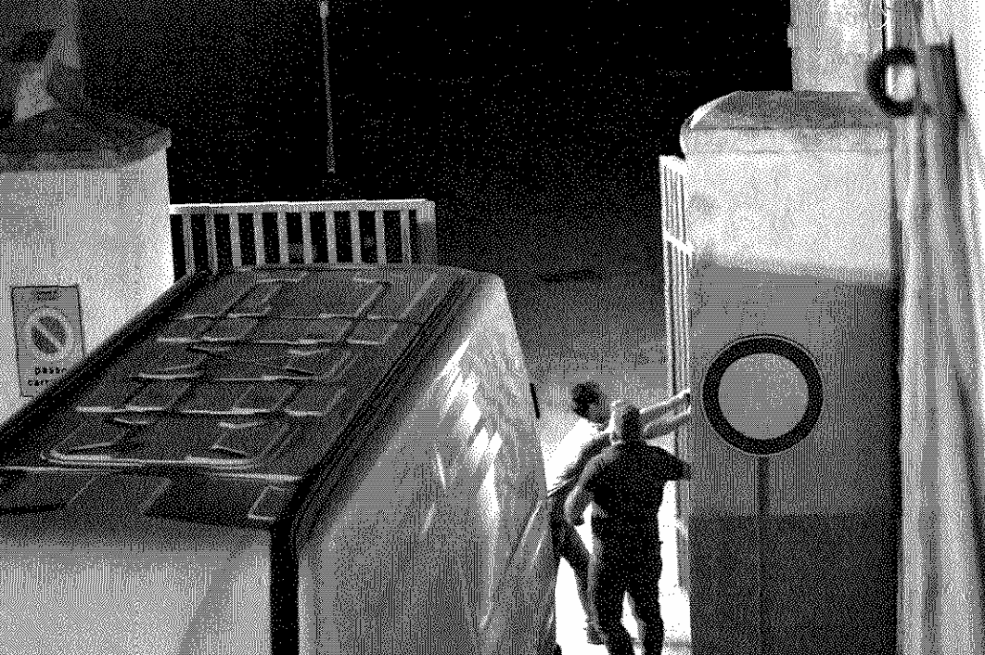 Trapani, lo scandalo del dipendente comunale che lucrava nei servizi cimiteriali: “Medico legale sono io”