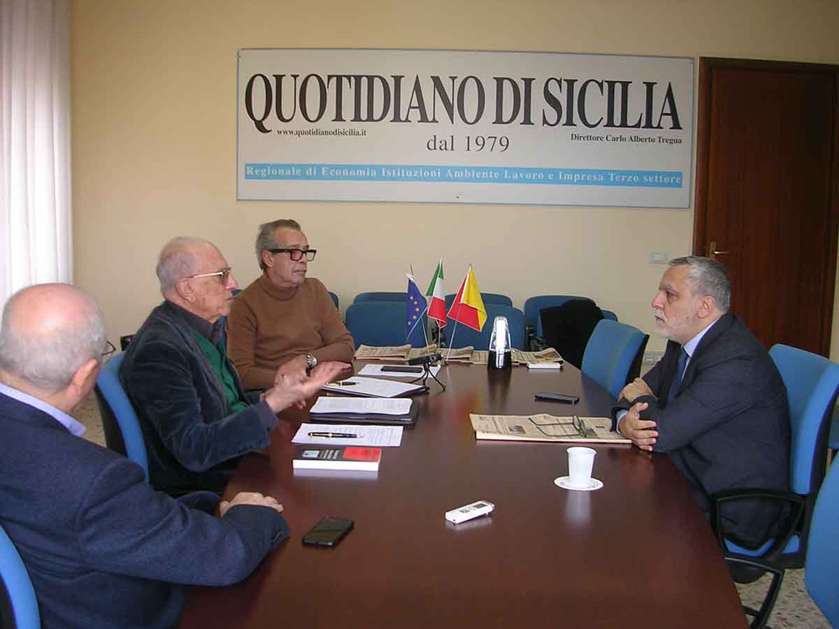 Corecom: “Il mondo della comunicazione tra rischi e regole da rispettare”