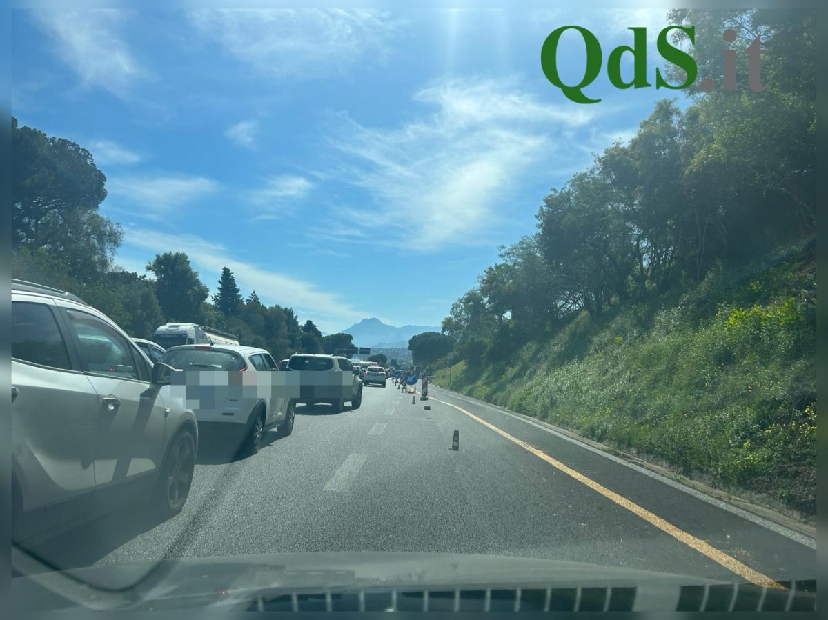 L’infinito caos dell’A19, ancora code chilometriche per Palermo: più di un’ora per percorrere pochi chilometri