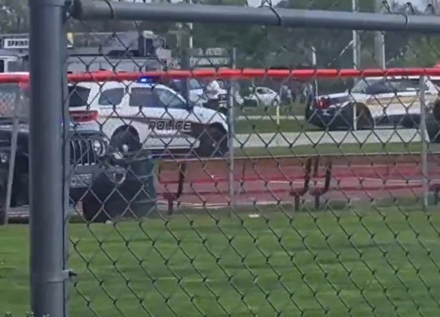 VIDEO | Auto si schianta contro dopo-scuola, anche bambine tra le vittime