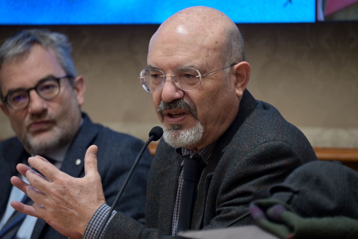 Dai dazi al Sud, Pino Aprile al QdS: “Il 66% dei soldi dell’Italia erano dei meridionali. Il nostro è un paese razzista”