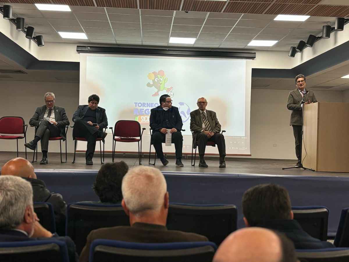 FOTO | Scatta il countdown per il Torneo delle Regioni 2025 in Sicilia: presentazione finale a Letojanni FOTO | Scatta il countdown per il Torneo delle Regioni 2025 in Sicilia: presentazione finale a Letojanni