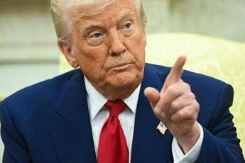 Dazi, Trump minaccia la Cina e chiama Bruxelles: “Ue compri energia Usa”