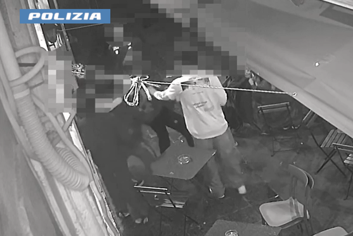 VIDEO | Ragazzo picchiato a Catania: indagati tre coetanei, la lite legata a una ragazza