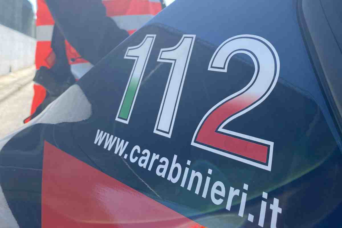 Mangia al ristorante gestito da disabili, poi finge una chiamata e va via senza pagare: l’appello su Tik Tok