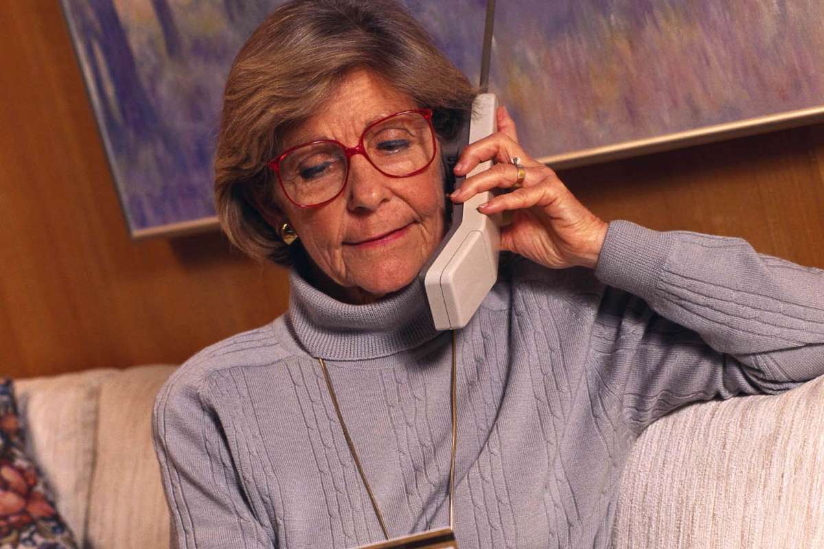 “Signora, lei è morta!”: attende ristrutturazione del bagno, ma i soldi erano per il funerale