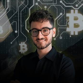 Marco Petralia recensioni: cosa dicono davvero gli utenti