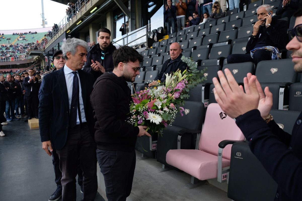 Pohjanpalo è l’Haaland del Palermo, tripletta e la capolista Sassuolo battuta 5-3 nel ricordo di Sara Pohjanpalo è l’Haaland del Palermo, tripletta e la capolista Sassuolo battuta 5-3 nel ricordo di Sara