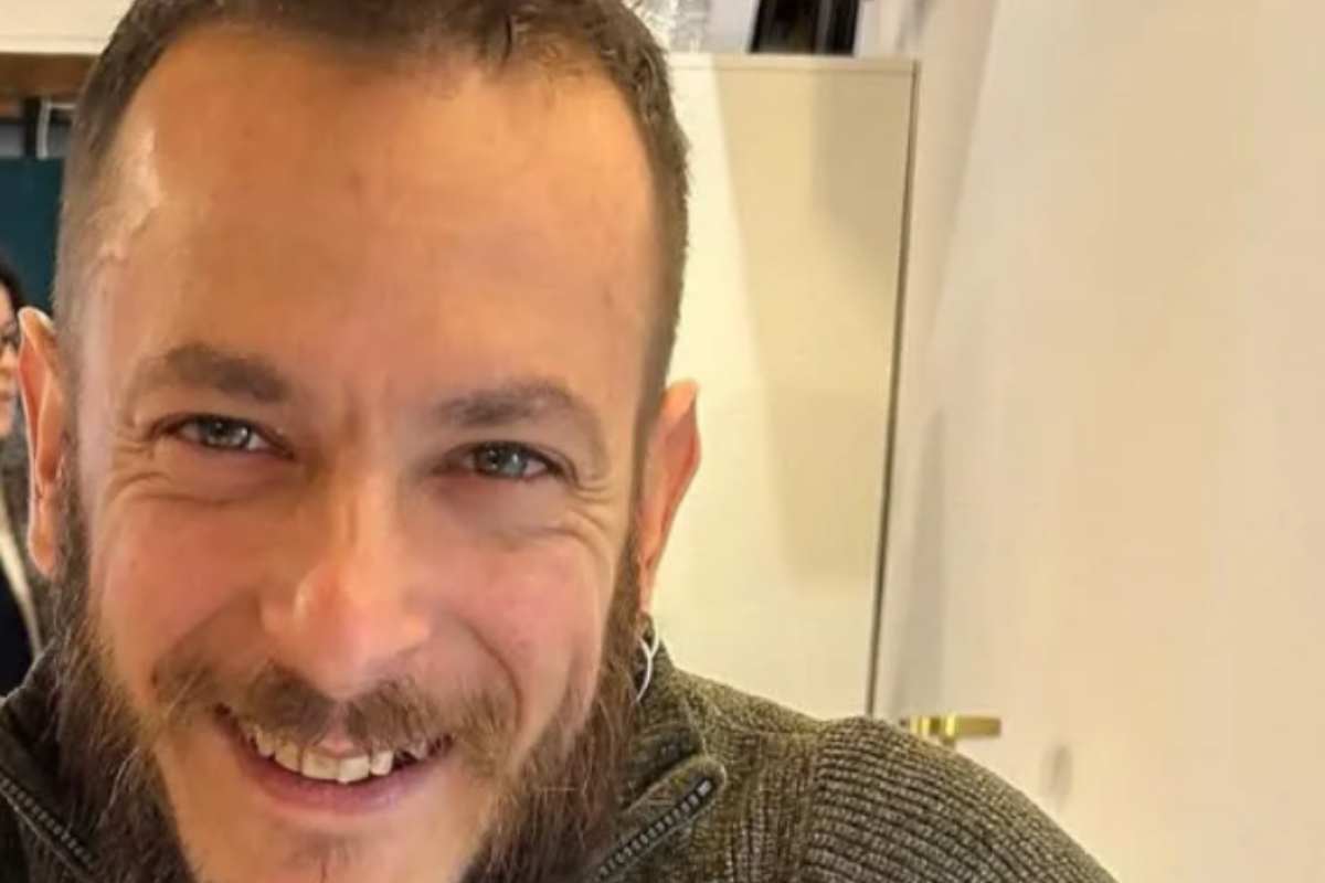 Trapani, rimane schiacciato da una porta blindata: morto il 35enne Pietro Zito