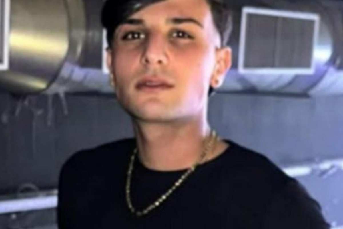 Adrano, grave incidente nella notte: perde la vita il giovane Stefano Neri