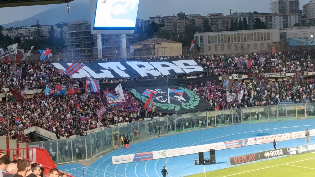 Inglese trascina il Catania che batte il Giugliano e ritrova il Potenza ai playoff. Le pagelle