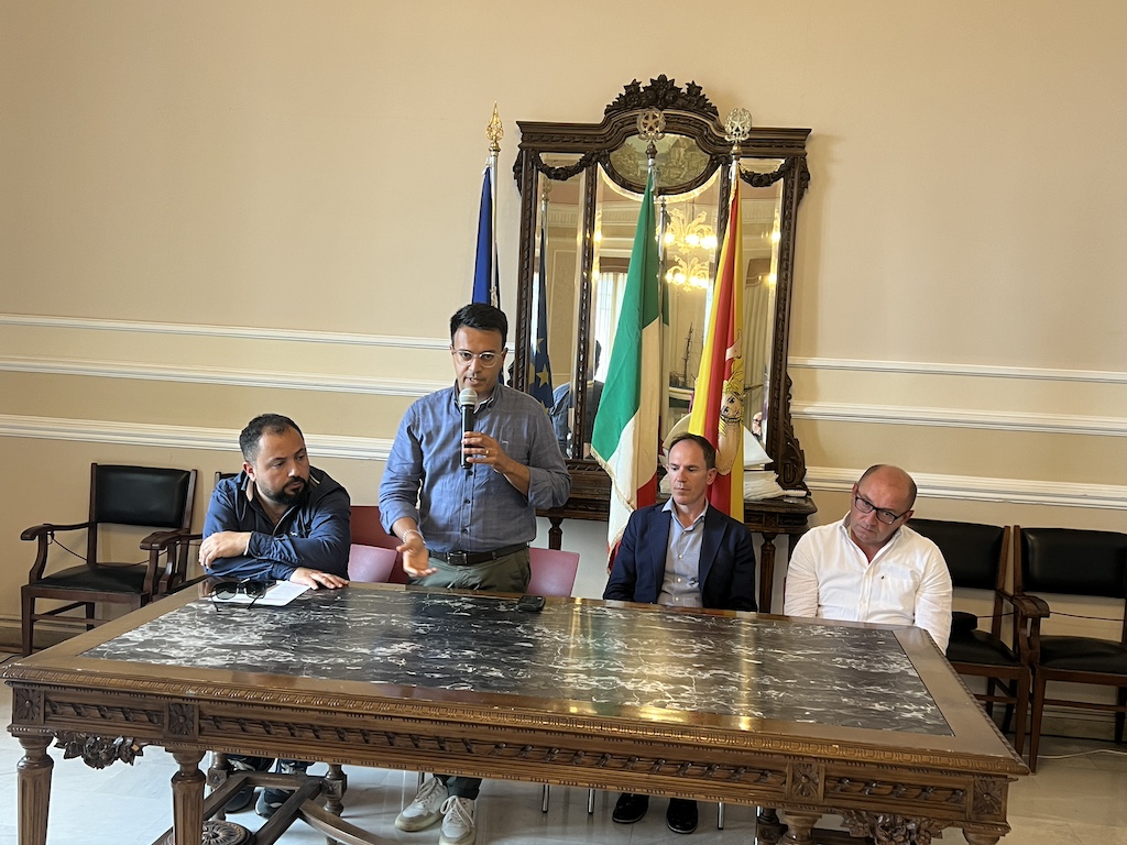 Riposto, presentato il progetto di educazione allo sport. Vasta: “Non basta punire, servono azioni culturali”