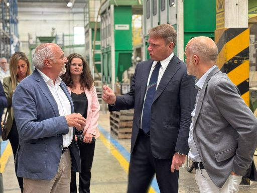Ministro Lollobrigida visita Cooperativa Agricola Cesenate