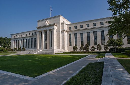 Fed conferma i tassi di interesse Usa al 4,25%-4,50%