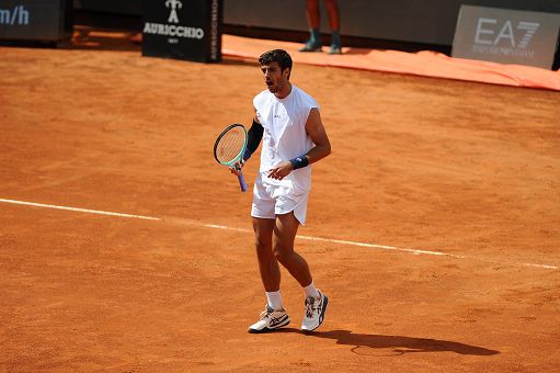 Tennis, Musetti al terzo turno a Roma