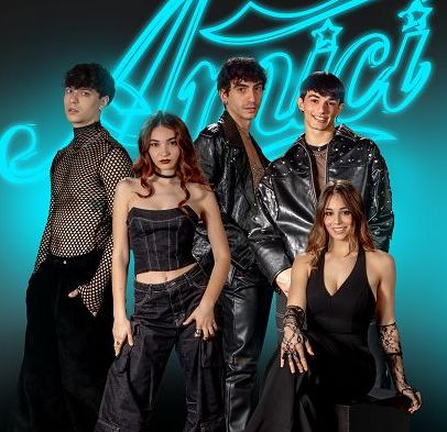 Domenica la finalissima di Amici in diretta su Canale 5