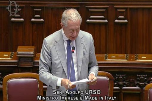 Ex Ilva, Urso: le 3 condizioni necessarie per finalizzare il negoziato
