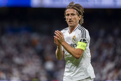 Calcio, Modric annuncia l’addio al Real: “Hala Madrid”