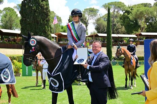 Marie Eder Ferrero, esordio super: a 17 anni vince a Piazza Siena